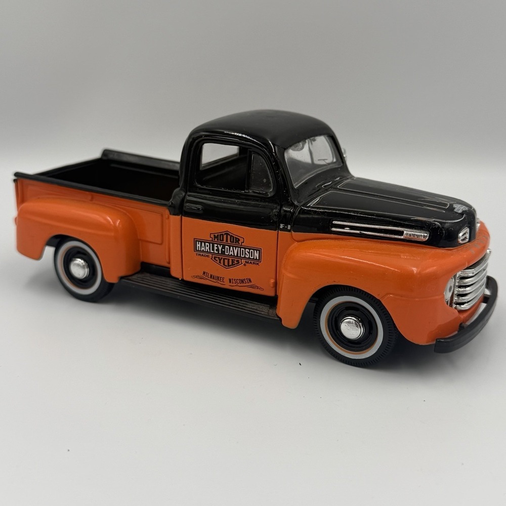 Maisto Ford F1 Pickup 1948 Black Orange Harley-Davidson Diecast 1:25
